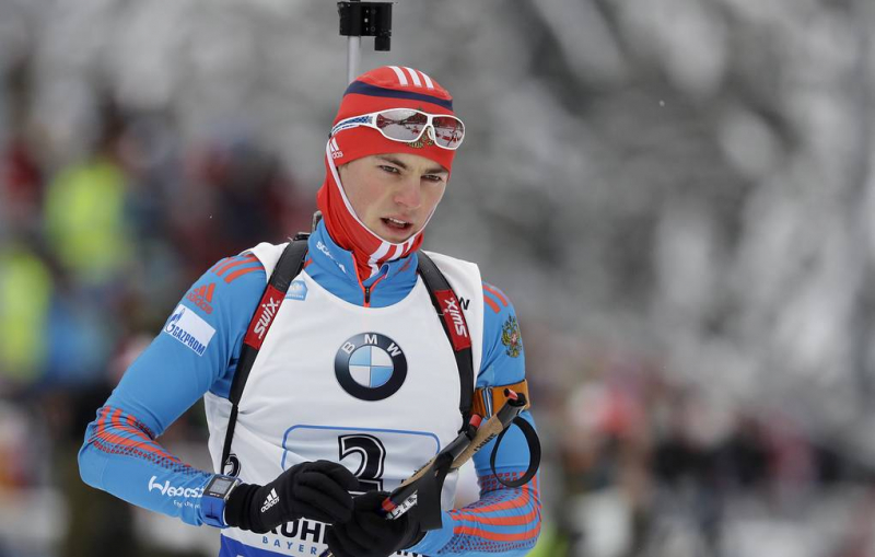 Российский биатлонист Антон Бабиков выиграл индивидуальную гонку на этапе Кубка мира

