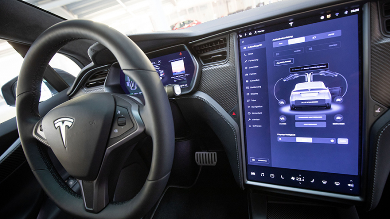 Tesla отзовет для ремонта более 26 тыс. электромобилей
